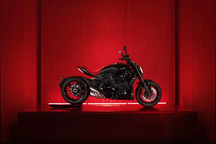 Thumbnail for Ducati Presents the Limited and Numbered XDiavel Nera Edition: 