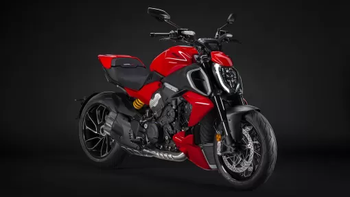 diavel-v4-gallery-1-gbr5aojxle.jpg