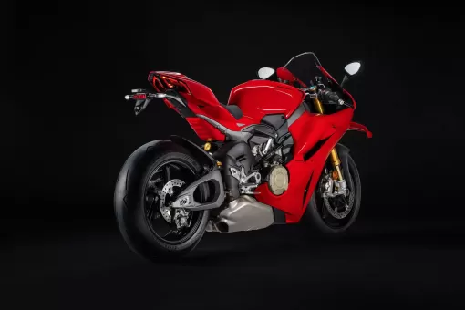ducati-aug24-newpanigalev4-gallery9.jpg